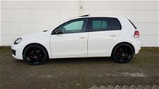 Volkswagen Golf - 2.0 TDI Trendline /Sunroof/GTD Uitvoering