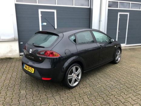 Seat Leon - 2.0 TDI 170PK FR bj2008 *Xenon *Schuifdak *Stoelverwarming - 1