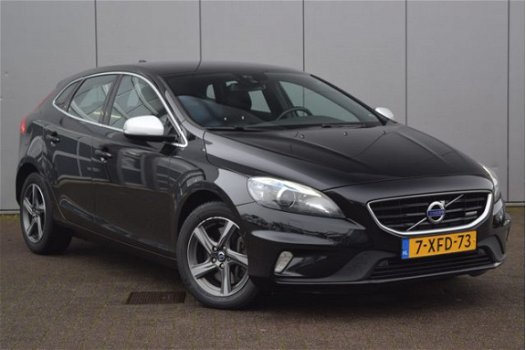 Volvo V40 - 2.0 D4 R-Design Ocean Race Bi-xenon Alcantara Stoelverw. Cruise Navi R-design - 1