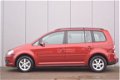 Volkswagen Touran - 1.4 TSI Highline 7 Persoons Clima Airco Stoelverw Cruise Xenon Automaat - 1 - Thumbnail