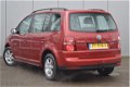 Volkswagen Touran - 1.4 TSI Highline 7 Persoons Clima Airco Stoelverw Cruise Xenon Automaat - 1 - Thumbnail