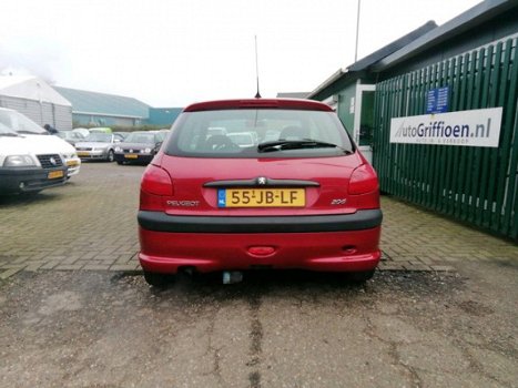 Peugeot 206 - 1.6-16V XS Keurige auto - 1