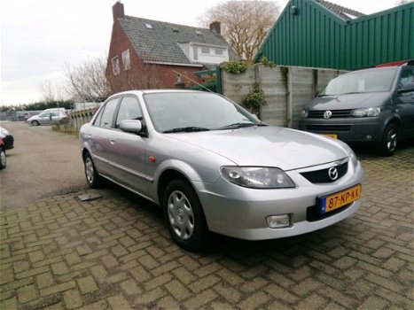 Mazda 323 - 1.6i Exclusive Nieuwe APK bij aflevering - 1