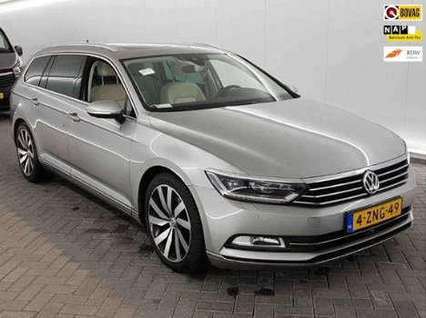 Volkswagen Passat Variant - 1.6 TDI Highline Xenon+18