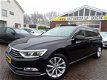 Volkswagen Passat Variant - 1.6 TDI 120pk Highline Pano-Dak, Navi, - 1 - Thumbnail