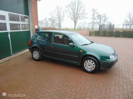 Volkswagen Golf - 1.4-16V, Nieuwe Apk, Bj 1999, Koopje €999, - 1