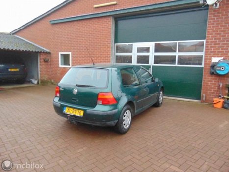 Volkswagen Golf - 1.4-16V, Nieuwe Apk, Bj 1999, Koopje €999, - 1