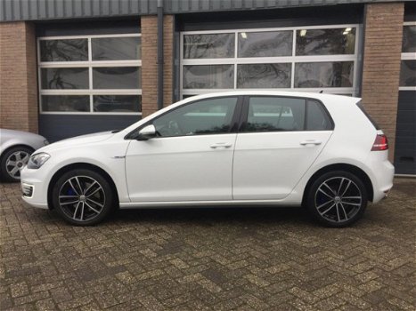 Volkswagen Golf - 1.4 TSI GTE - 1