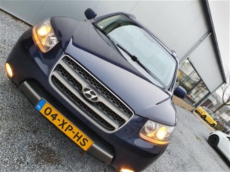 Hyundai Santa Fe - 2.7i V6 4WD Style AUTOM NAVI PANORAMA/OPENDAK LEDER AFN.TREKHAAK STOELVERW NIEUST - 1