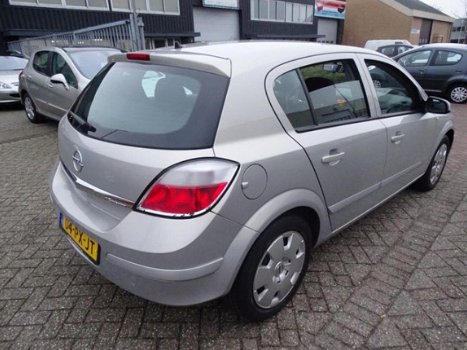 Opel Astra - 1.6 Enjoy ARCO - 1