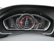 Volvo V40 Cross Country - 2.0 D2 Kinetic // Navi / Parkeersensoren / LED / Stoelverwarming - 1 - Thumbnail