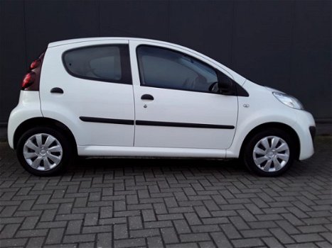 Peugeot 107 - 1.0 Access Accent - 1