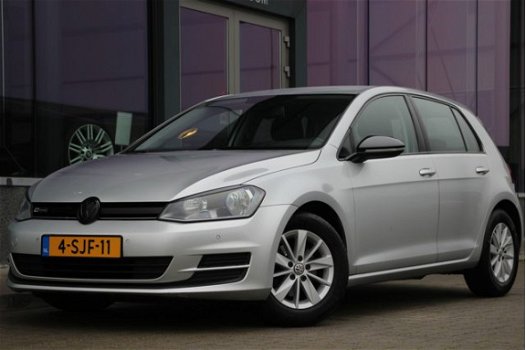 Volkswagen Golf - 1.6 TDI Comfortline BlueMotion | Cruise | Navi | - 1