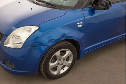 Suzuki Swift - 1.5 Exclusive 100 PK Airco - 1