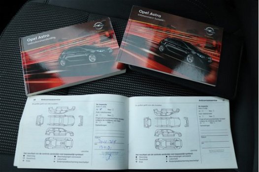 Opel Astra Sports Tourer - 1.4 120PK Turbo Cosmo 1e EIGENAAR|DEALER ONDERHOUDEN|TREKHAAK - 1