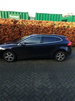 Volvo V40 - 190pk D4 Ocean Race (Glazen dak/LEER/Camera/1ste eig.) - 1