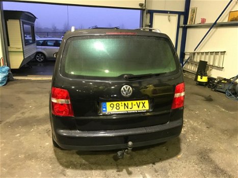 Volkswagen Touran - 1.6-16V FSI Highline EURO4 Info:0655357043 - 1