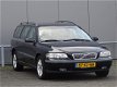 Volvo V70 - 2.4 Comfort Line APK 2020 (bj2001) - 1 - Thumbnail