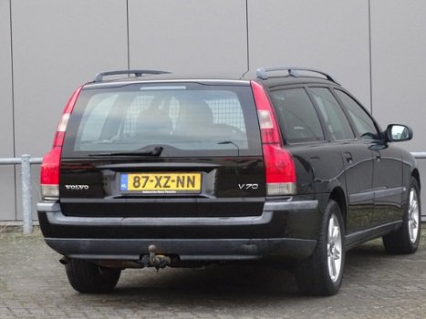 Volvo V70 - 2.4 Comfort Line APK 2020 (bj2001) - 1