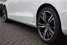 Volvo S60 - 2.0 T8 Twin Engine R-Design Scandinavian Line/Luxery Line/Audio Line/Winter Line/Electri