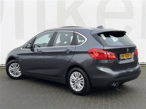 BMW 2-serie Active Tourer - 218i Executive Sport-Line | Navigatie | Panoramadak | Sportstoelen | Par - 1