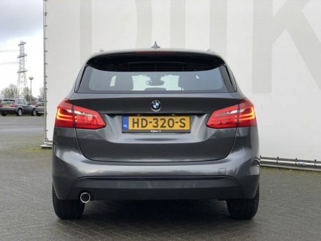 BMW 2-serie Active Tourer - 218i Executive Sport-Line | Navigatie | Panoramadak | Sportstoelen | Par - 1