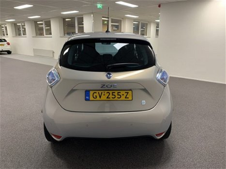 Renault Zoe - Q210 Zen Quickcharge 22 kWh (ex Accu) Navigatie, Achteruitrijcamera, Cruise controle, - 1