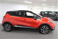 Renault Captur - 0.9 TCe Helly Hansen Navigatie, Leer, Achteruitrijcamera, Cruise controle,