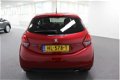 Peugeot 208 - 1.2 PureTech GT-line Navigatie, Airco, Cruise controle, Achteruitrijcamera, WEINIG KM, - 1 - Thumbnail