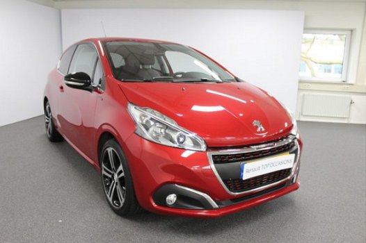 Peugeot 208 - 1.2 PureTech GT-line Navigatie, Airco, Cruise controle, Achteruitrijcamera, WEINIG KM, - 1