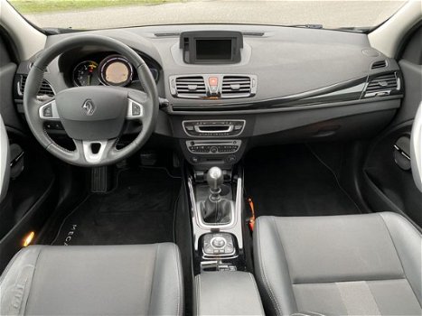 Renault Mégane Estate - 1.5 dCi 110Pk Bose Pan Dak TomTom PDC v+a Trh 17