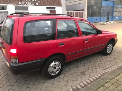 Nissan Sunny Wagon - 2.0D LX - 1