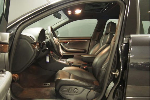Audi S4 - AVANT A4 S4 4.2 V8 quattro S4 Pro Line Btw Auto Wordt Verwacht - Afbeelding 2