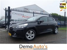 Renault Clio Estate - 1.2 Dynamique AUT/NAVI/PDC/ECC