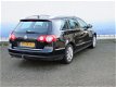 Volkswagen Passat Variant - 2.0 TDI Highline Business - 1 - Thumbnail