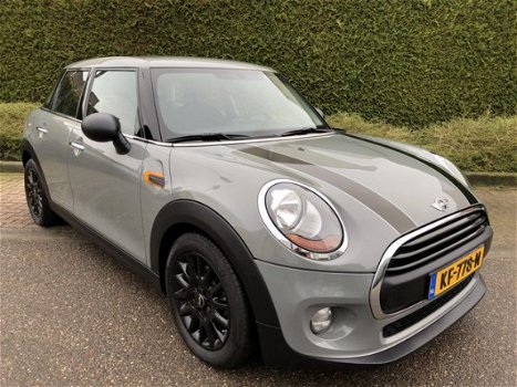 Mini Mini Cooper - D 1.5 H6 5drs BUSINESS Wired-Pack 96.000km - 1