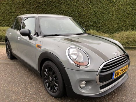 Mini Mini Cooper - D 1.5 H6 5drs BUSINESS Wired-Pack 41.000km - 1