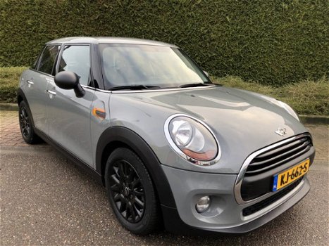 Mini Mini Cooper - D 1.5 H6 5drs BUSINESS Wired-Pack 96.000km - 1