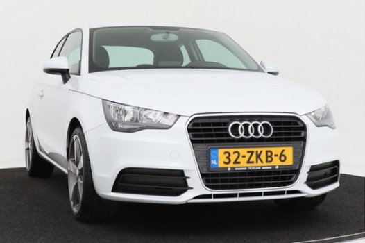 Audi A1 - 1.2 TFSI Connect | Navigatie | Parkeersensoren | 40.000 km - 1