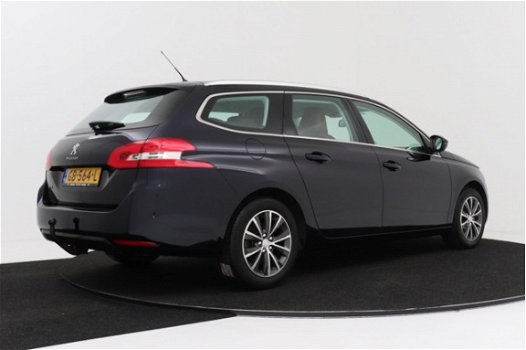 Peugeot 308 SW - 1.2 e-THP Allure 131 PK | Automaat | Leer | Camera | Trekhaak - 1