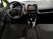 Renault Clio Estate - 1.5 dCi N&D AIRCO NAVI TR.HAAK PDC CRUISE LMV CHROOM - 1 - Thumbnail