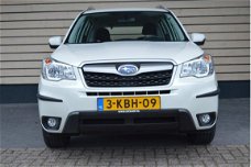 Subaru Forester - 2.0 LUXURY Trekhaak/Navigatie