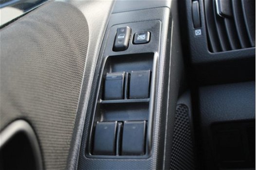 Toyota Corolla Verso - 1.8 VVT-i Luna 7p. airco, climate control, radio cd speler, elektrische ramen - 1