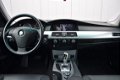 BMW 5-serie - 520D Automaat Business Line Edition I Zwart leder, Xenon, Full Map Navi, Elek. Stoelen - 1 - Thumbnail