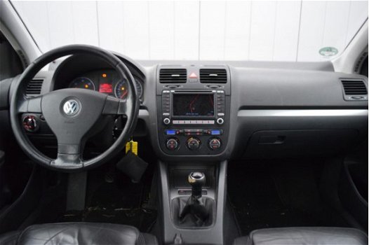 Volkswagen Golf - 2.0 TDi 140pk 5Drs Sportline Zwart Leder, Full Map Navi, ECC, Sportstoelen - 1