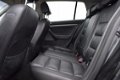 Volkswagen Golf - 2.0 TDi 140pk 5Drs Sportline Zwart Leder, Full Map Navi, ECC, Sportstoelen - 1 - Thumbnail