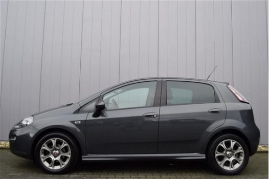 Fiat Punto Evo - 0.9 TwinAir 5Drs Lounge ECC, Sportstoelen, Privacy Glas, 16 Inch LMV - 1