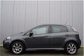 Fiat Punto Evo - 0.9 TwinAir 5Drs Lounge ECC, Sportstoelen, Privacy Glas, 16 Inch LMV - 1 - Thumbnail