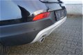 Volvo V40 Cross Country - D3 2.0 D3 MOMENTUM AUTOMAAT NAV - 1 - Thumbnail