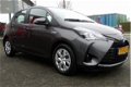 Toyota Yaris - 1.5 Hybrid Active 1ste eigenaar, Airco, Cruise- & Climate Control - 1 - Thumbnail